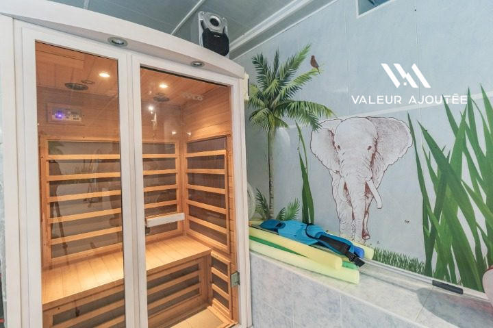 Maison ancienne - 170 m² - 7 pièces