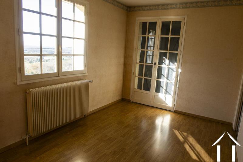 Maison - 98 m² - 5 pièces