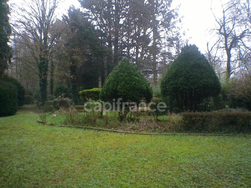 Maison - 291 m² - 8 pièces