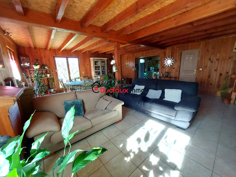 Maison - 114 m² - 4 pièces