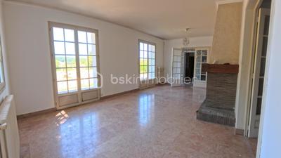 Maison - 135 m² - 7 pièces