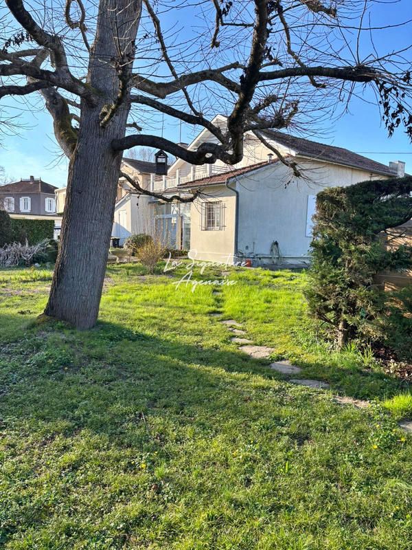 Maison - 185 m² - 6 pièces