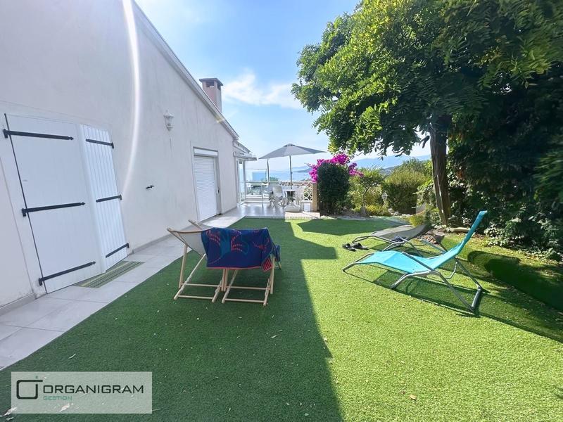 Appartement - 61 m² - 4 pièces