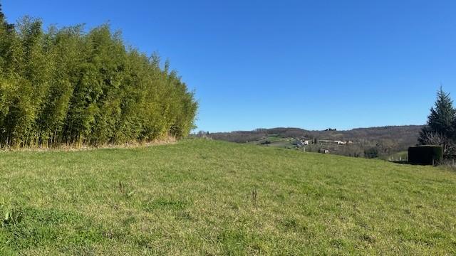 Terrain constructible - 541 m²