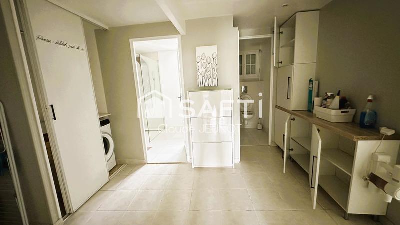 Maison - 186 m² - 6 pièces