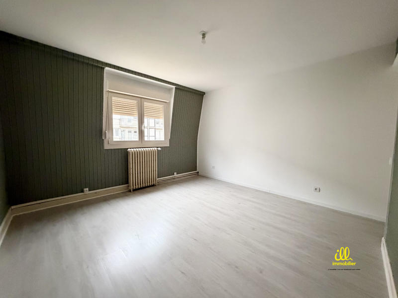 Maison - 82 m² - 5 pièces