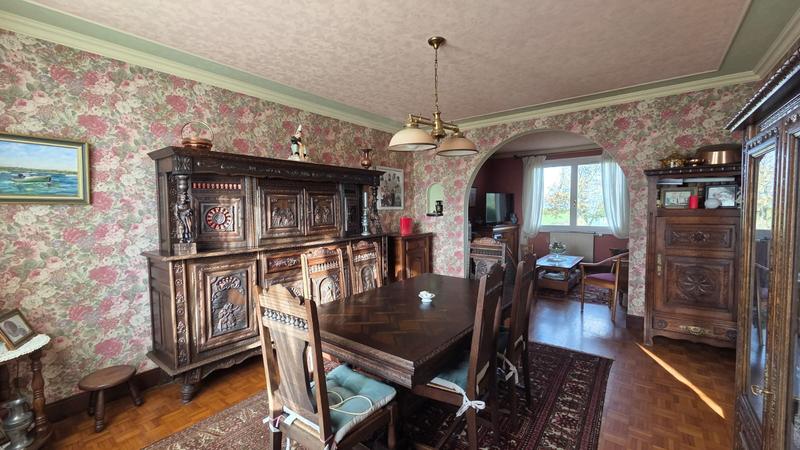 Maison traditionnelle - 105 m² - 5 pièces