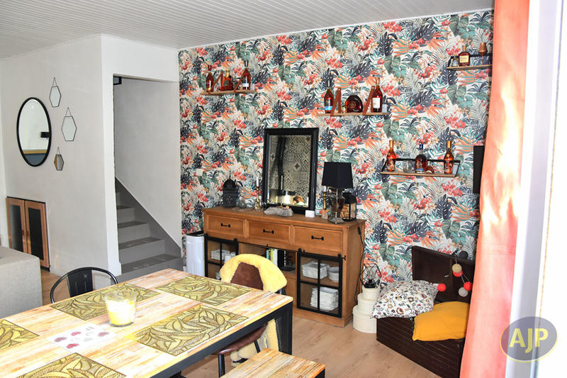 Maison - 85 m² - 4 pièces