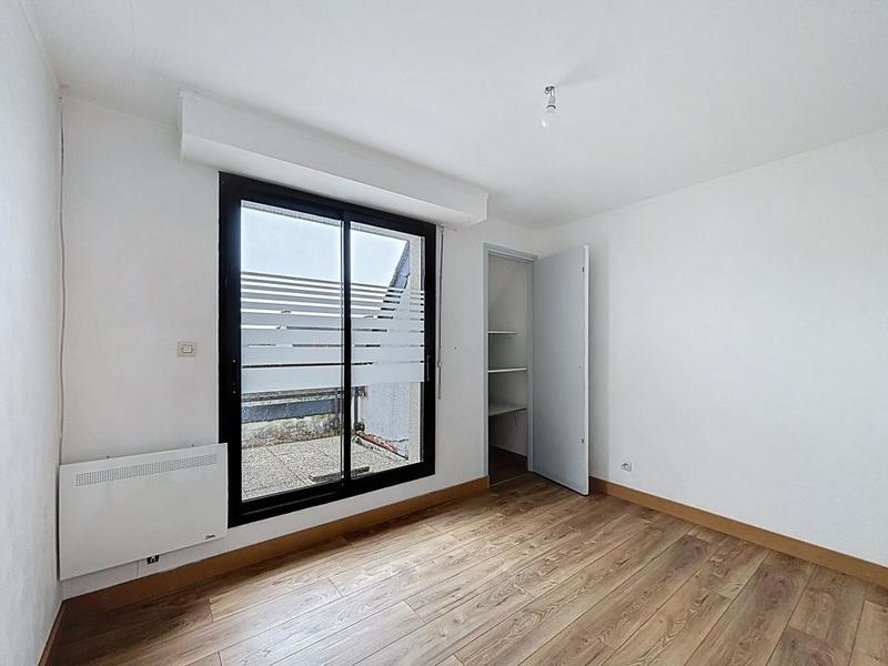 Maison - 111 m² - 6 pièces