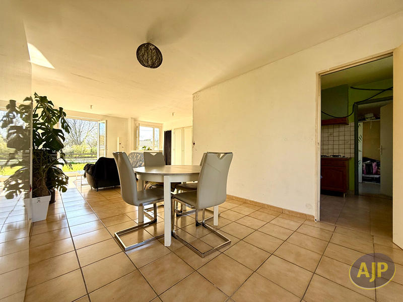 Maison - 87 m² - 3 pièces