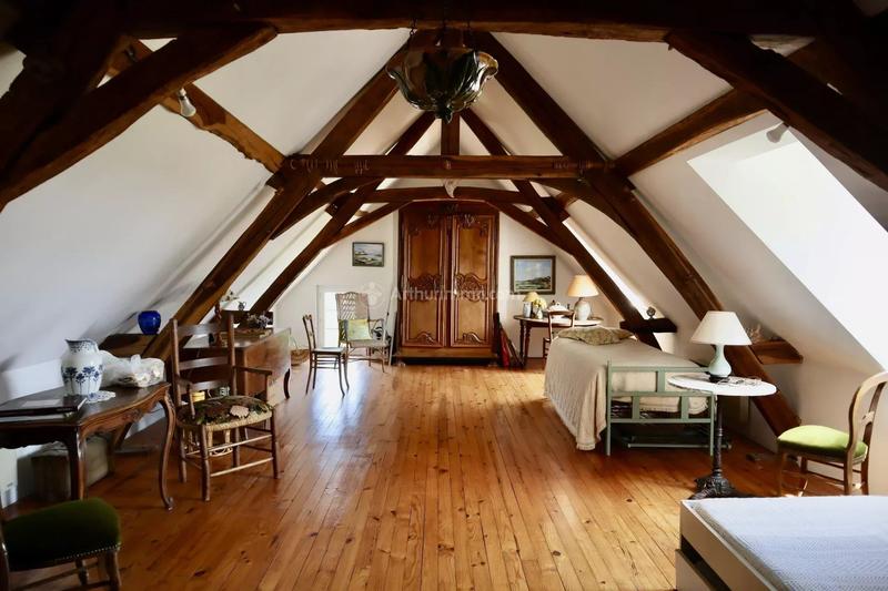 Maison - 194 m² - 8 pièces