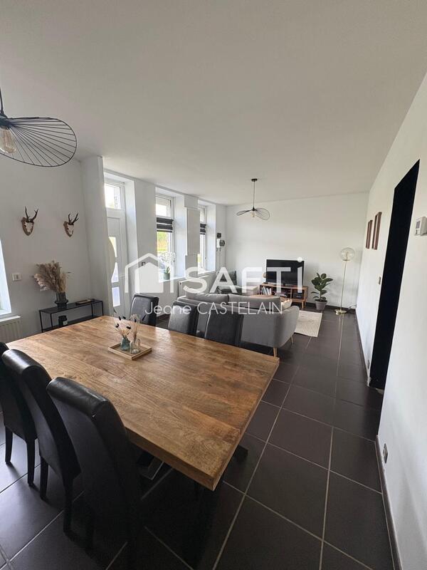 Maison - 100 m² - 5 pièces