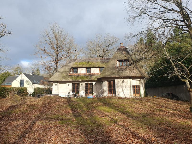 Propriété - 225 m² - 7 pièces