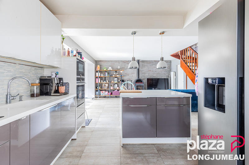 Maison - 121 m² - 5 pièces