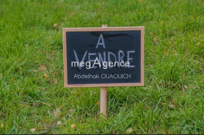 Terrain constructible - 600 m²