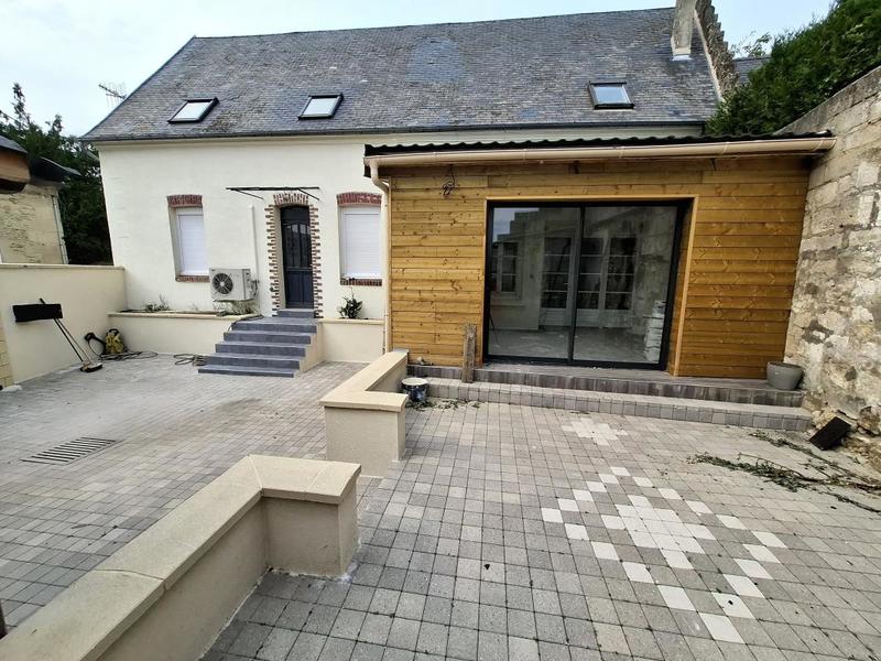 Maison - 145 m² - 5 pièces