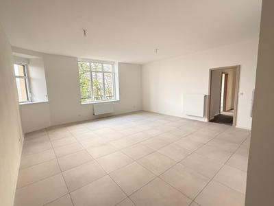 Appartement - 107 m² - 5 pièces