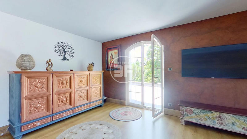 Maison - 142 m² - 6 pièces