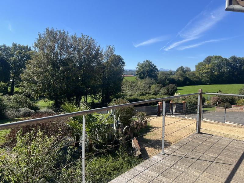 Maison de bois - 114 m² - 5 pièces