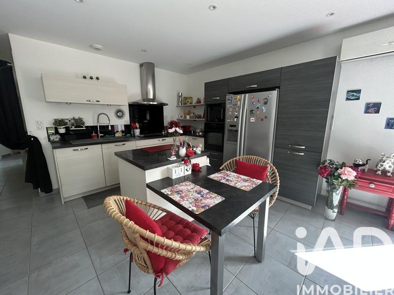 Maison - 102 m² - 4 pièces