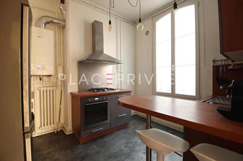 Appartement - 65 m² - 2 pièces