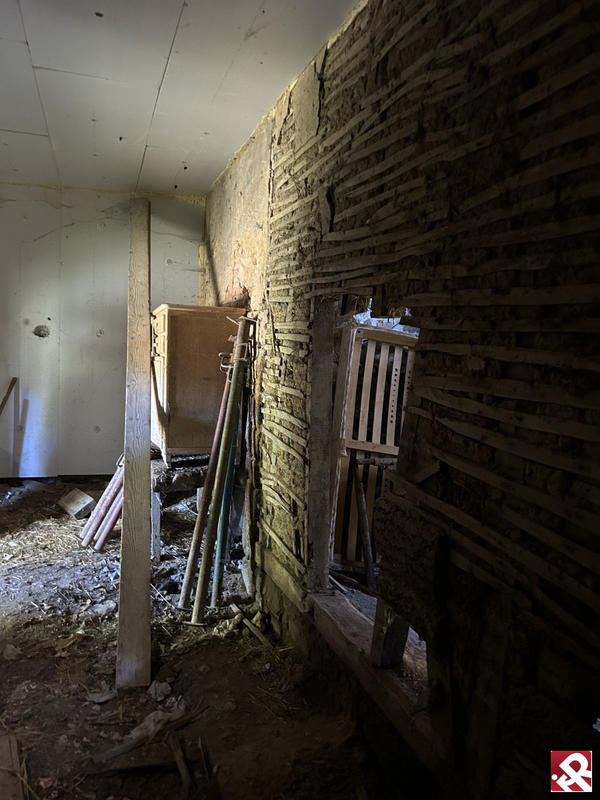 Maison ancienne - 115 m² - 2 pièces