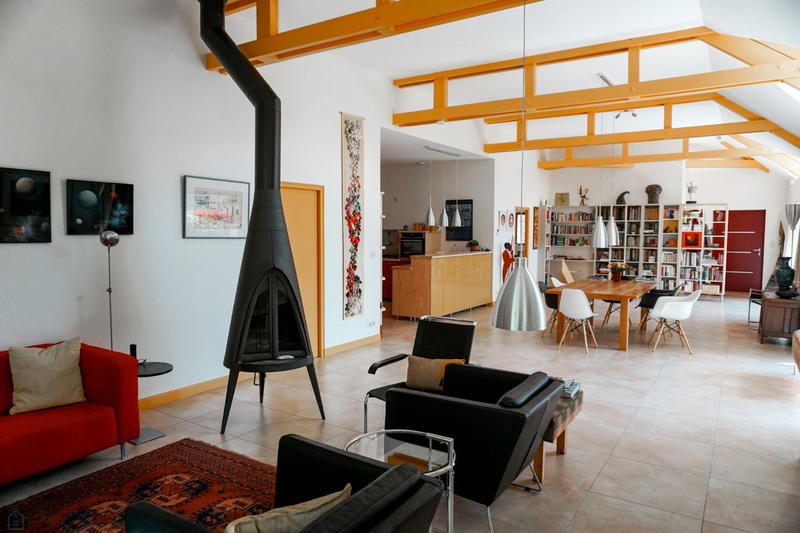 Maison - 181 m² - 5 pièces