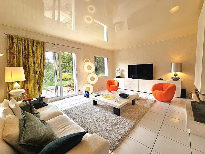 Maison - 190 m² - 8 pièces