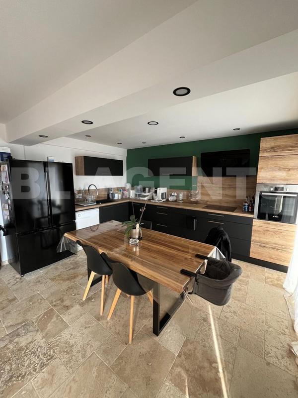 Appartement - 78 m² - 4 pièces