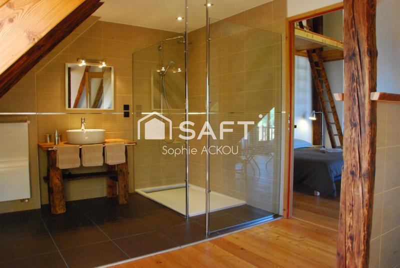 Maison - 450 m² - 11 pièces