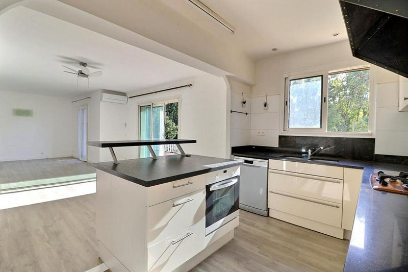 Appartement - 91 m² - 4 pièces