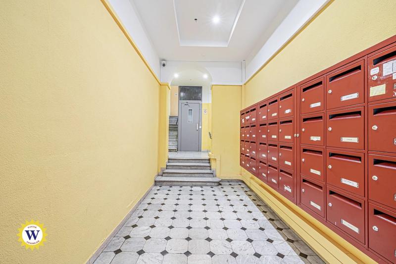 Appartement - 155 m² - 8 pièces