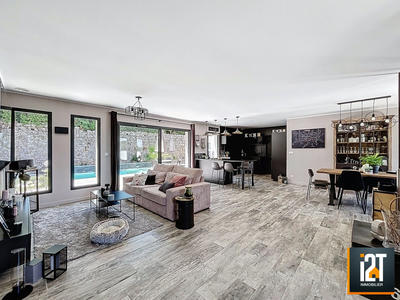 Maison contemporaine - 105 m² - 4 pièces