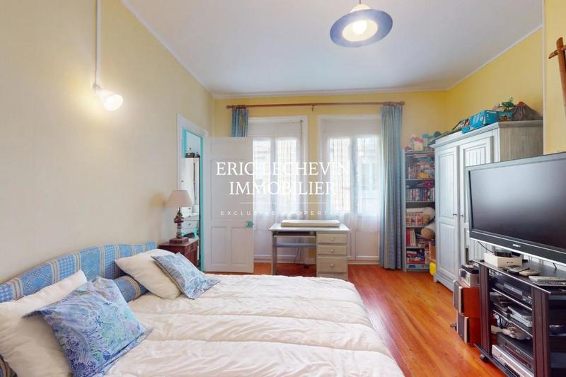 Villa - 145 m² - 7 pièces