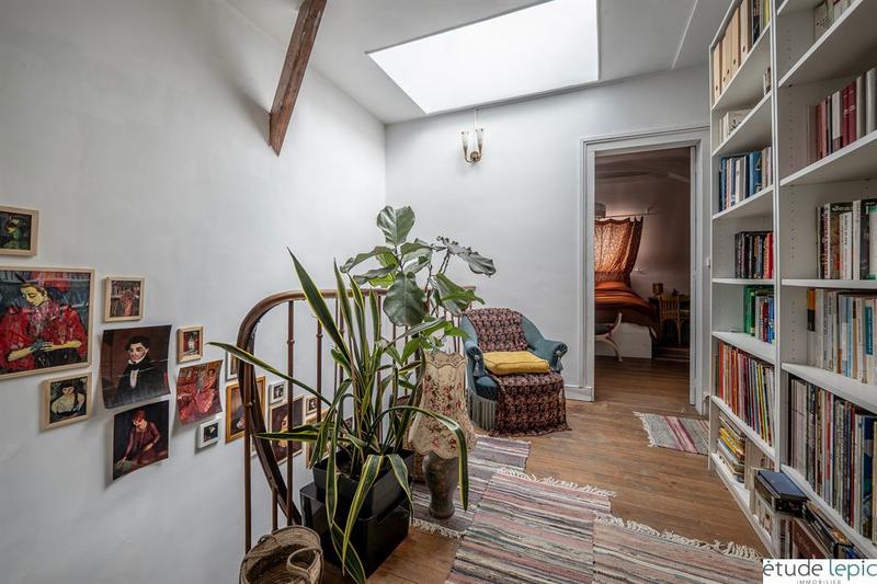 Maison bourgeoise - 225 m² - 9 pièces