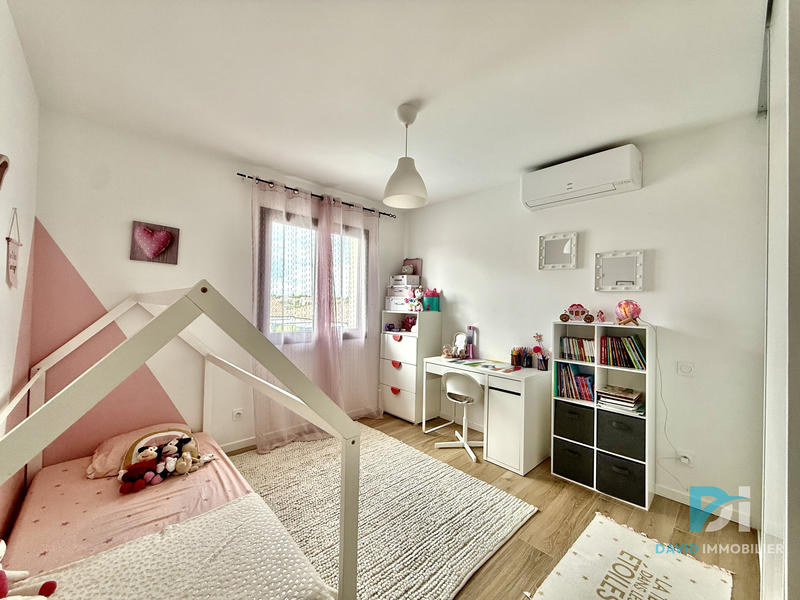 Villa - 95 m² - 4 pièces