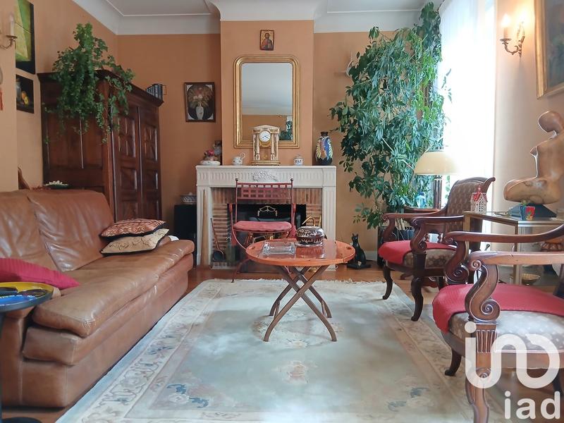 Maison de ville - 207 m² - 8 pièces