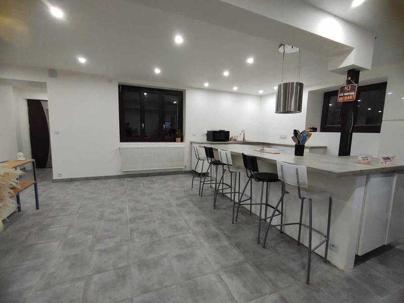 Maison traditionnelle - 125 m² - 5 pièces