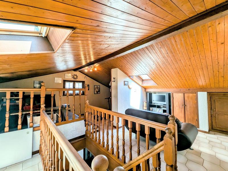 Maison - 187 m² - 6 pièces