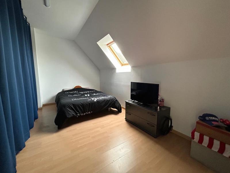 Maison - 104 m² - 5 pièces