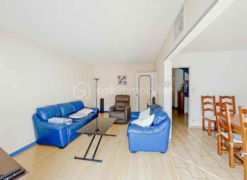 Villa - 100 m² - 5 pièces