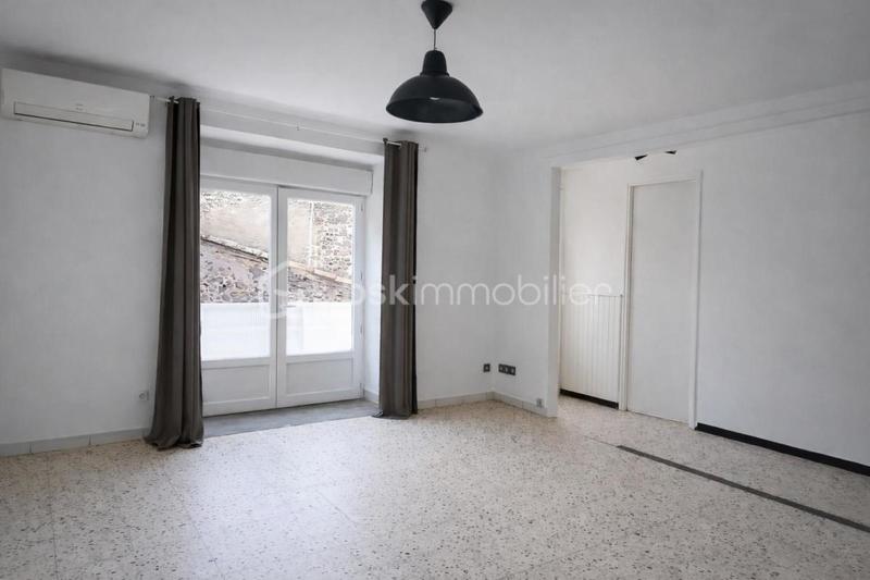 Immeuble - 167 m² - 8 pièces