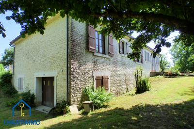 Maison - 160 m² - 5 pièces