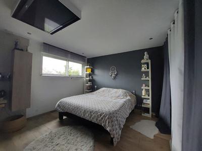 Maison contemporaine - 190 m² - 8 pièces