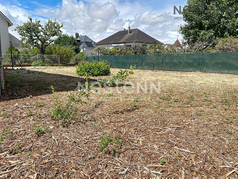 Maison - 92 m² - 6 pièces