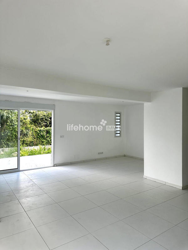 Maison - 86 m² - 4 pièces