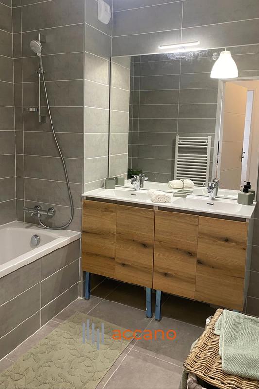 Appartement - 91 m² - 4 pièces