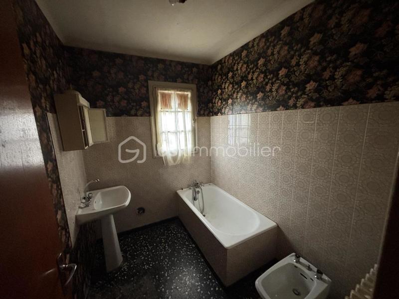 Maison - 81 m² - 5 pièces