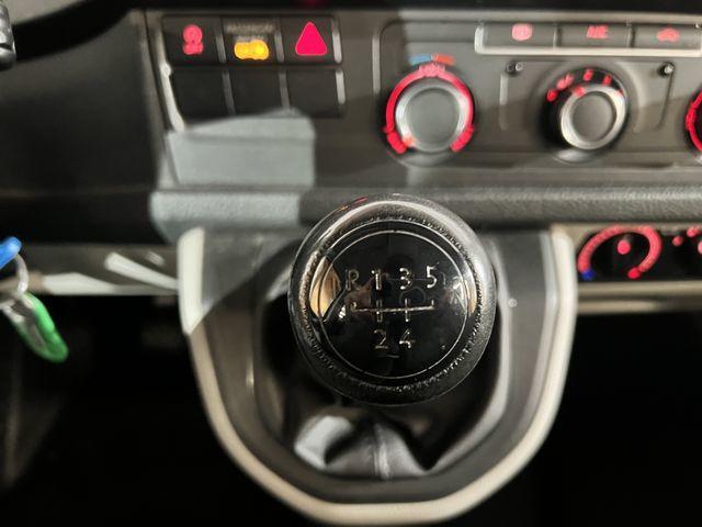 Volkswagen Transporter T6 2.0 Tdi 102 Ch 9 Places