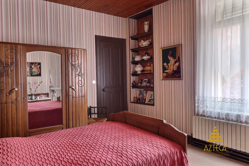 Maison - 197 m² - 9 pièces